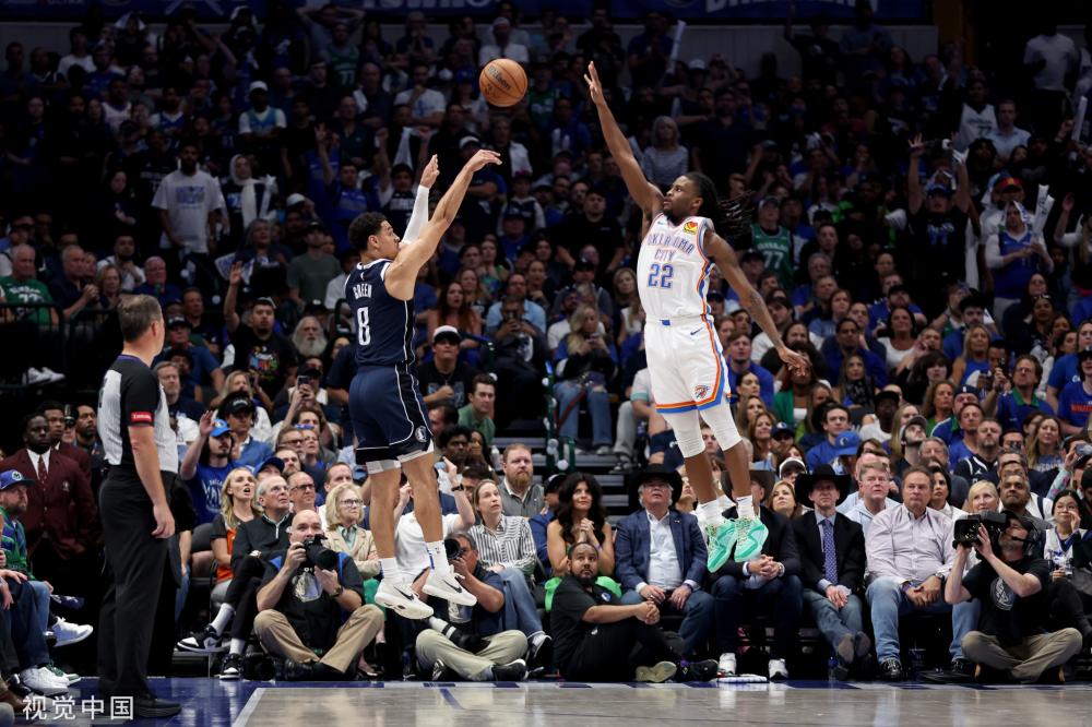 国外踢球不 国外踢球不