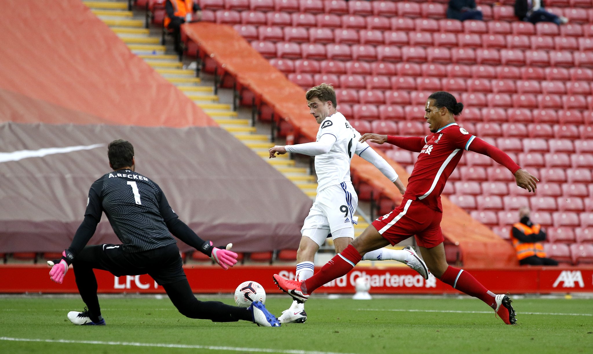 一些细微但 一些细微但